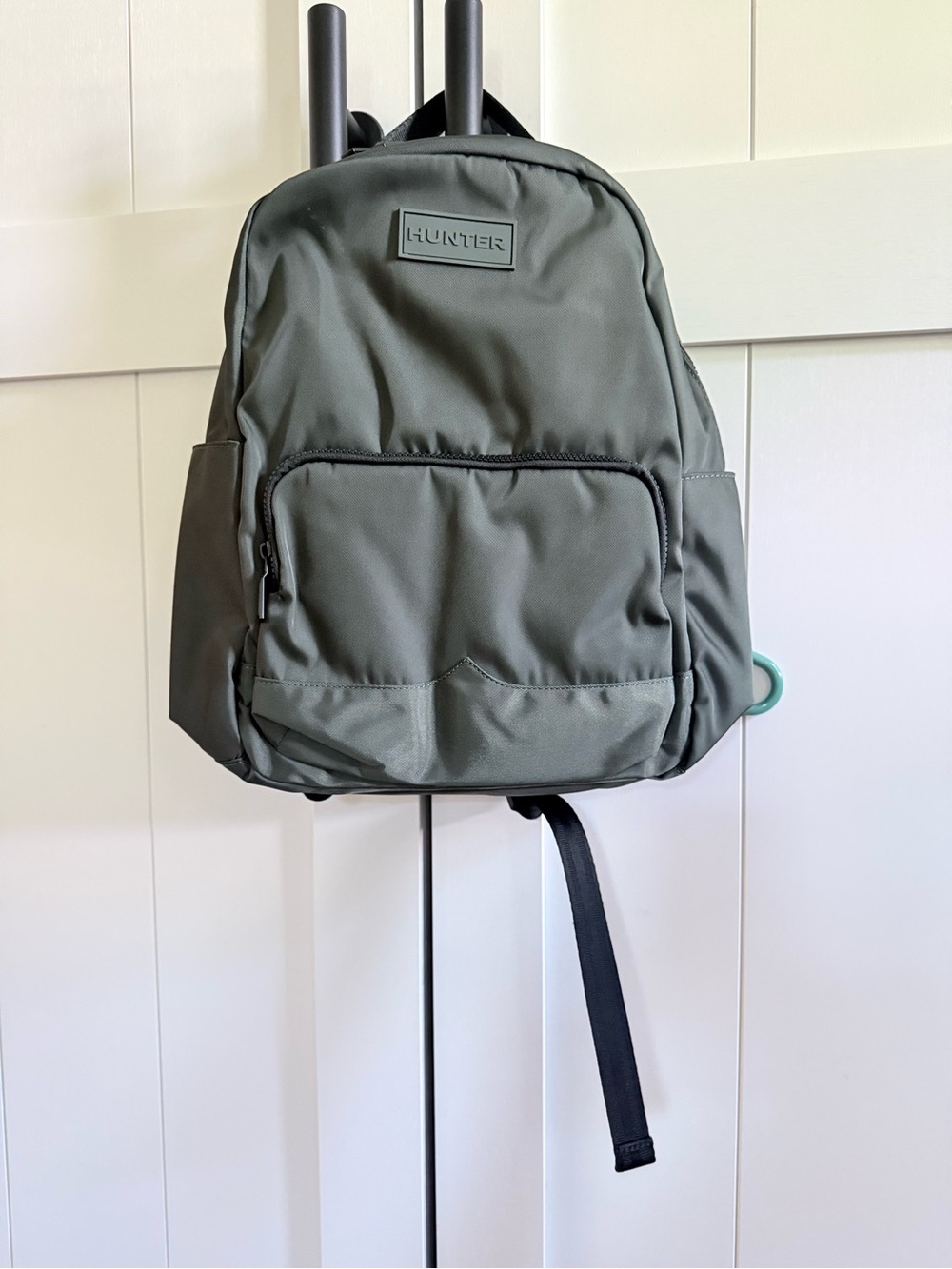Hunter Wander Backpack in green.